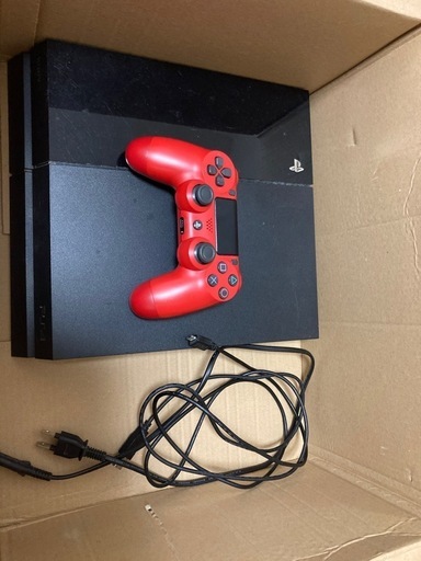 PS4 コントローラー付き　受け渡し者決まりました