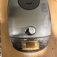 象印　炊飯器