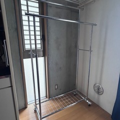 【0円】ハンガーラック
