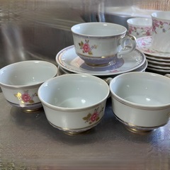 glory china カップ＆ソーサーセット の画像