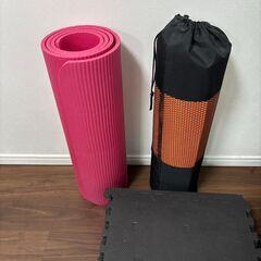 ダンベル  トレーニングベンチ マットの画像