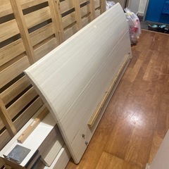 キングサイズベッドの画像