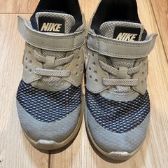 NIKE キッズスニーカー　15cm