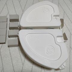 【半分未使用】iFamベビーサークル10枚＆別売専用スタンド付の画像