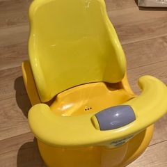アップリカ　バスチェアの画像