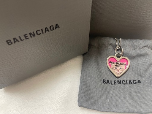 BALENCIAGAネックレス