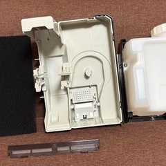 ダイキン 加湿ストリーマ空気清浄機 MCK55WBK-T洗浄済・リモコン・説明書付きの画像