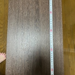 サイドテーブルの画像