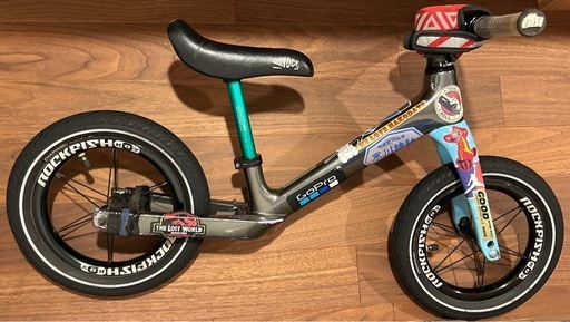 カーボン　ランバイク