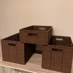 収納バスケット　３個セット　手編み風　持ち手付き