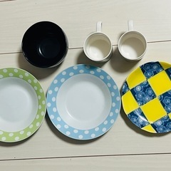 食器セット（25日までに取りに来てくれる方限定）の画像