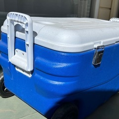 大容量クーラーボックス80Ｌ