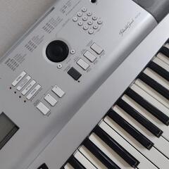 電子ピアノの画像