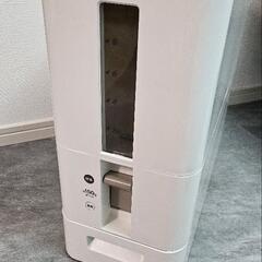 【15日に破棄します】米びつ12キロ