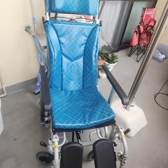 リクライニング車椅子
