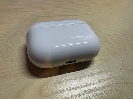 【完品】超美品 Apple AirPodsPro2 Lightning ケース付