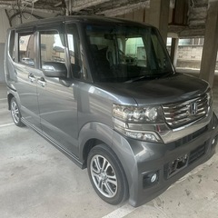 ホンダ　N-BOX    年式平成25年（2013年）車検…