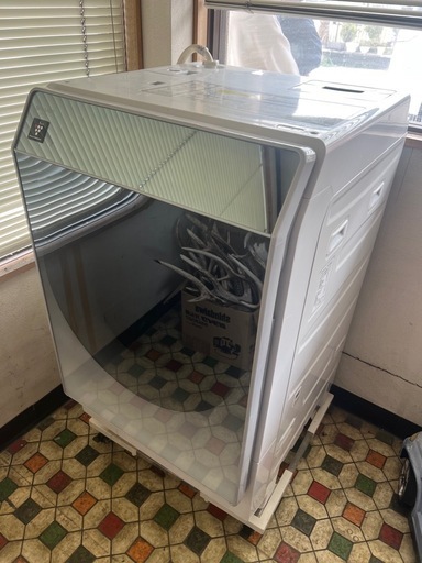 シャープ　全自動洗濯機　ドラム式