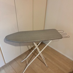 【美品】ニトリアイロン台