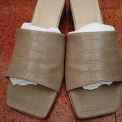 中古美品👡　サンダル　ミュール　23.5〜24cm　М
