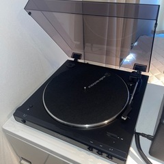 レコードプレーヤーの画像