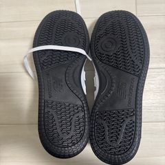 スニーカーニューバランスの画像