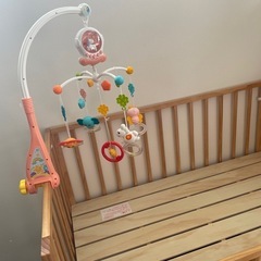 ベビーベッドの画像