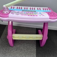 ハローキティ　電子ピアノ　hello kitty