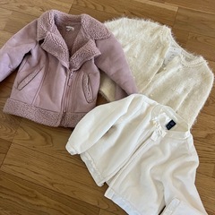 女の子　春服