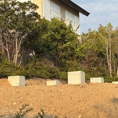 基礎設置済み　魚種が豊富な沖の三石あたりの綺麗な海が、南西両方向...