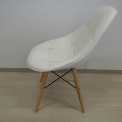 ダイニングチェア【小金井市民限定】（小金井市再生家具）品番：04-03-20 ※新規優先の画像