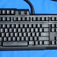 ゲーミングキーボード　赤軸 　GIGABYTE　GK-OSMIUM 新品同様の画像