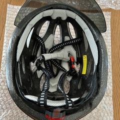 ヘルメット　保護ゴーグル付き　LEDライト付き　未使用品
の画像