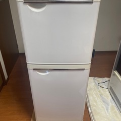 TOSHIBA 冷蔵庫 GR-N14T 137L 2004年製