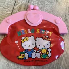 ハローキティ　HELLO KITTY ドレッサー　子ども用　、コンロクッキングトイ、ビニル財布、抱きつきビニル人形の画像