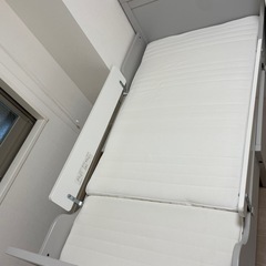 【子ども用】IKEA SUNDVIK ベッド、マットレスの画像