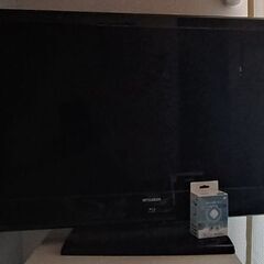 スマート家電リモコンとテレビ　引き取り料差し上げます。