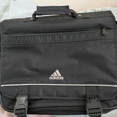 adidasスクールバック