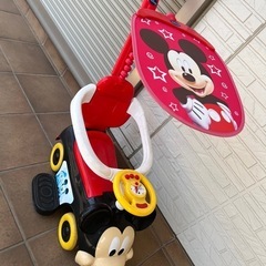 四輪車