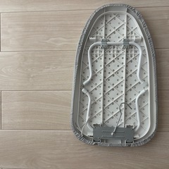 美品　アイロン台の画像