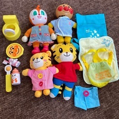 アンパンマン　しまじろう　おもちゃ