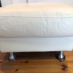 ★★★ オットマン　アイボリー　レザー スクエア　★★★　　の画像