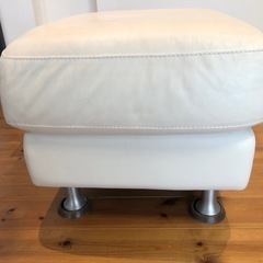★★★ オットマン　アイボリー　レザー スクエア　★★★　　の画像