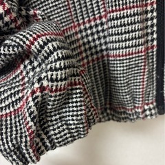 セシルマクビーの上着の画像