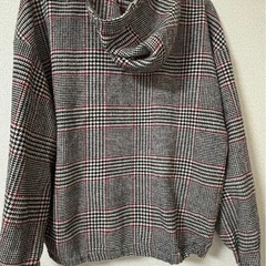 セシルマクビーの上着の画像