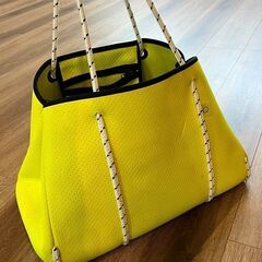 q bag paris トートバッグの画像