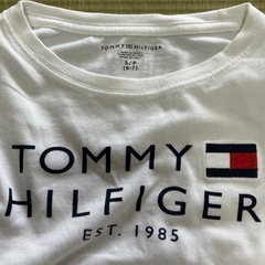 TOMMY HILFIGERキッズロンT　の画像