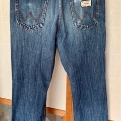 Wrangler メンズ ブーツカットデニムの画像