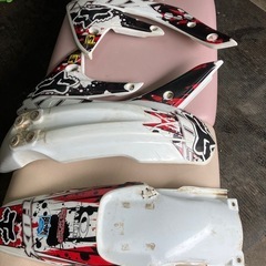 CRF150 カウル　シェラウド
