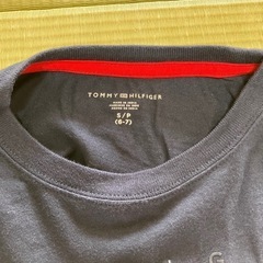 Tommy HilfigerキッズロンTの画像
